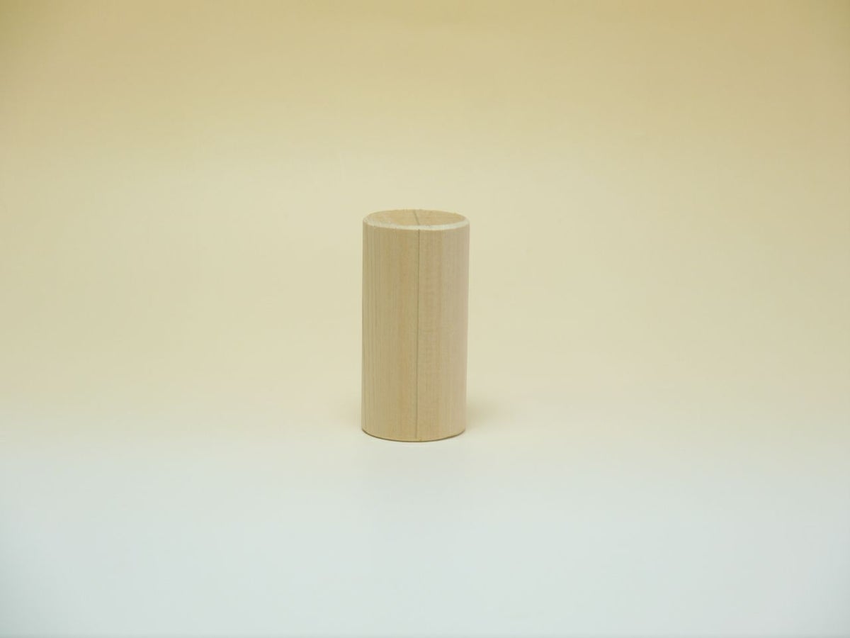 ヒノキ加工材（わらべ地蔵）