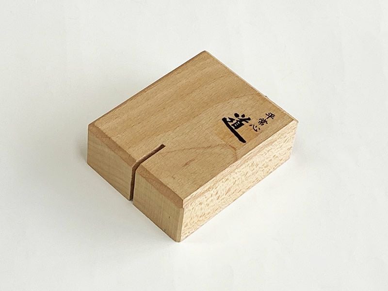 木製台（曲尺スタンド） | 道刃物工業株式会社