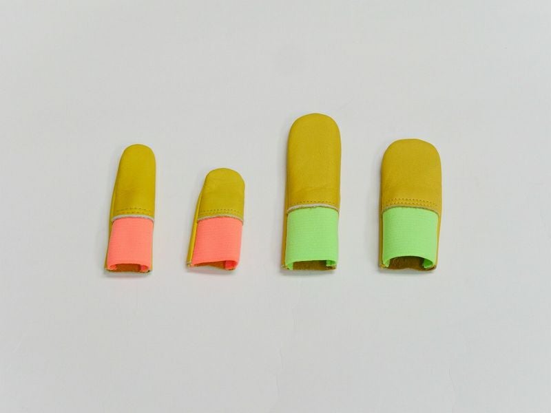 フィンガーカバー